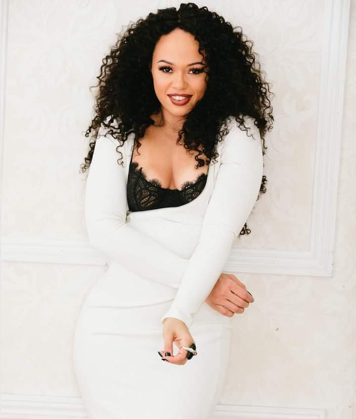 Ladies Night - Elle Varner